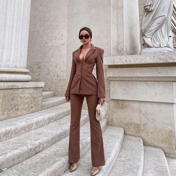 House of‎ CB 'Makani' Mocha Hourglass Corset Blazer Size M - Picture 2 of 7